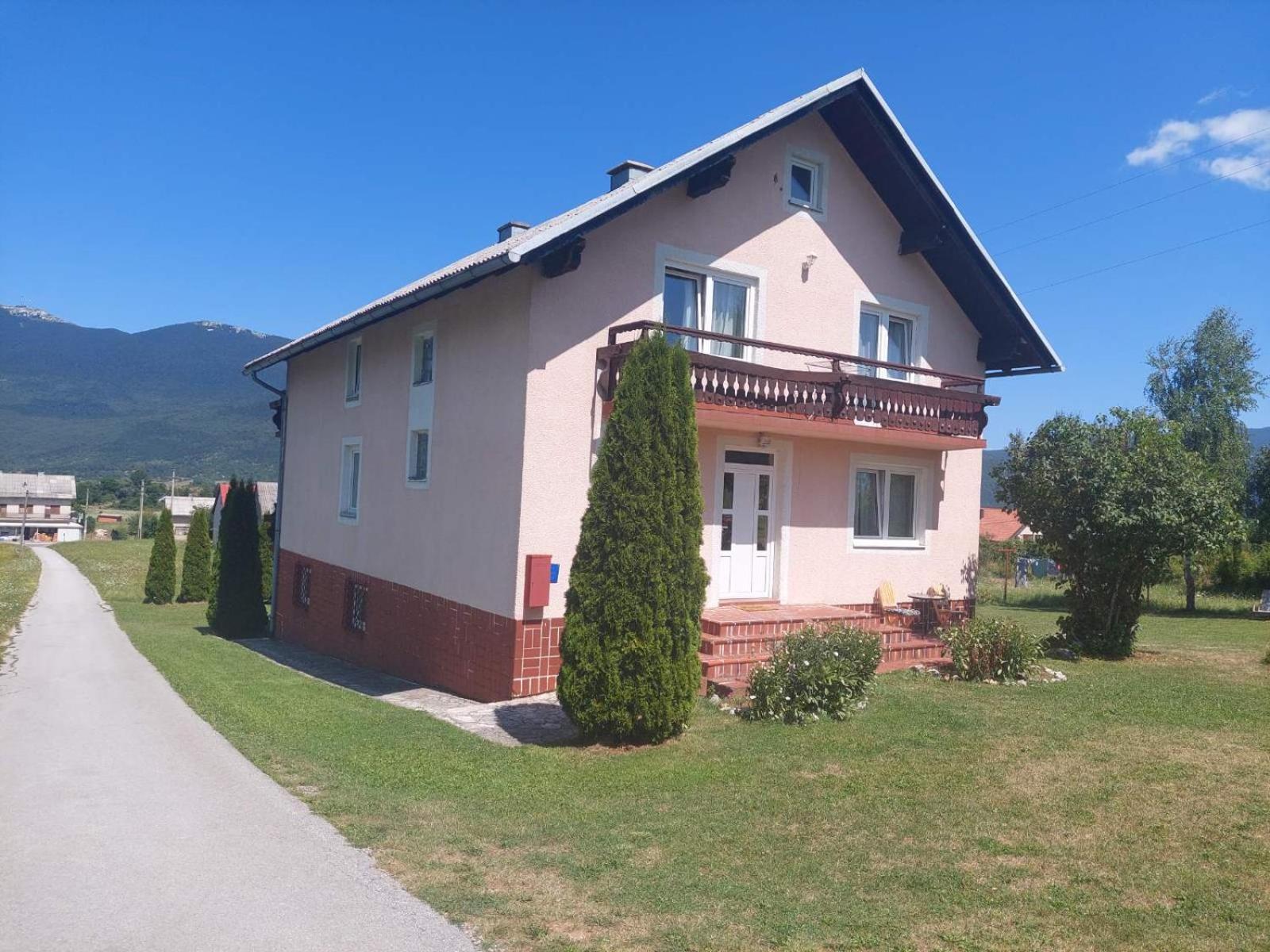 Villa Jelena Korenica Esterno foto