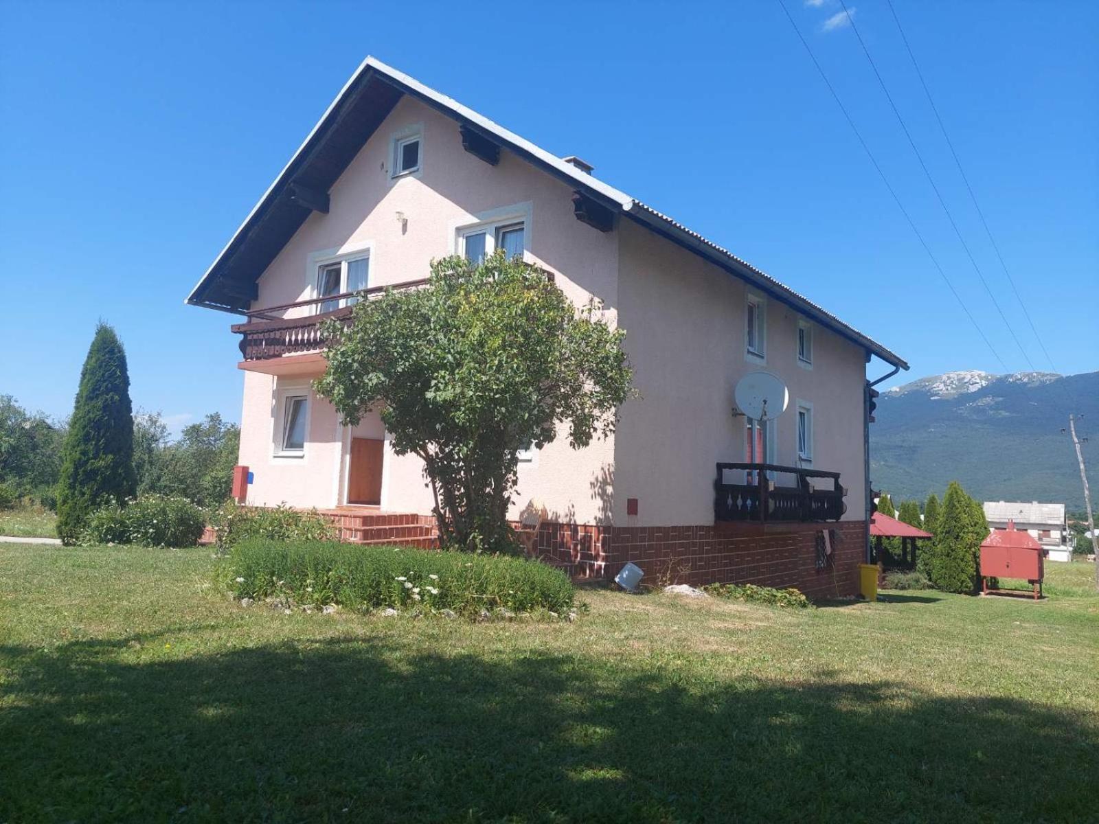 Villa Jelena Korenica Esterno foto